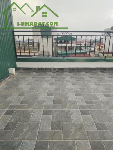 Cho thuê nhà 6 tầng,nhà mới,có thang máy, diện tích 42m2,ngõ cách mặt đường Kim Giang 20m - 5