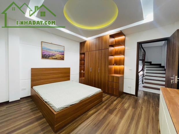 NHÀ ĐẸP SIÊU HIẾM KHU LIỄU GIAI  - BA ĐÌNH- SÁT PHỐ Ô TÔ TRÁNH NHAU -36m*5T * 7,9 tỷ ( ctl - 2