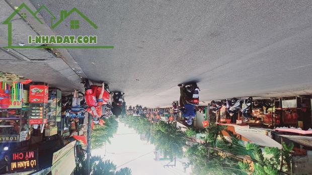 Bán Nhà 4x10m – Nhà đẹp P. Tân Sơn Nhì,T.Phú, BTCT 2 tầng, 3PN, giá dưới 4 tỷ