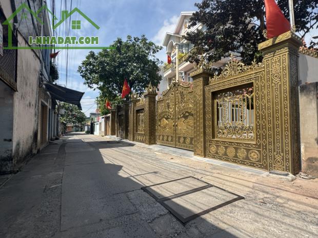 Bán lô Biệt Thự 10x30 ngay chợ Trảng Dài.  chỉ 5,4 tỷ - 1