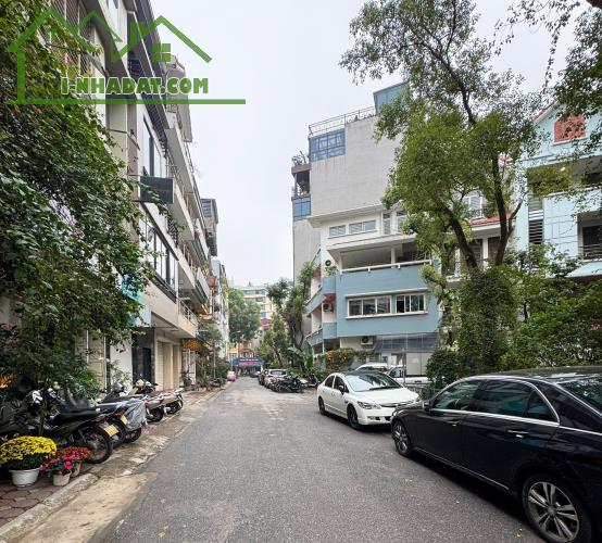 CỰC HIẾM! Bán nhà phân lô vỉa hè Ôtô tránh Cát Linh - Giảng Võ 75m² * 5 tầng giá 26 tỷ - 2