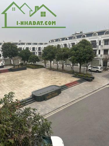 Chính chủ gửi bán căn hộ khu 319. View vườn hoa. Vị Trí Đẹp - Hot Nhất Đông Anh - 1