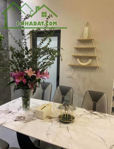 BÁN NHÀ 4 TẦNG, HẺM XE HƠI 8m THÔNG, NGAY ĐÀI TRUYỀN HÌNH Q1 - 2