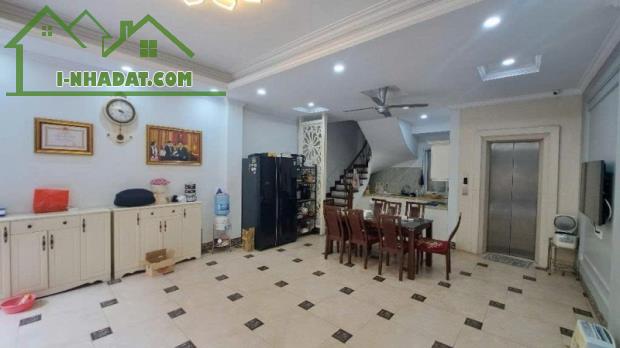 Bán nhà Nguyễn Văn Cừ,Long Biên 6 tầng,52m,mt5.4m oto tránh nhỉnh 15 tỷ - 2