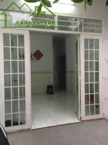 Cho thuê nhà 100m2 có 2pn đường số 9, Linh Tây - Giá 8tr/tháng, hẻm xe Hơi - 1