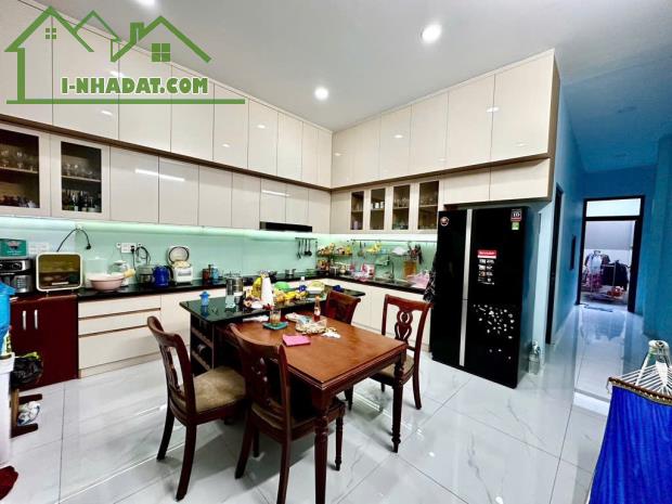 GẤP BÁN NHÀ 3 TẦNG (5x25) - CHỦ XÂY Ở - MẶT TIỀN HIỆP THÀNH 35, Q12 - 3