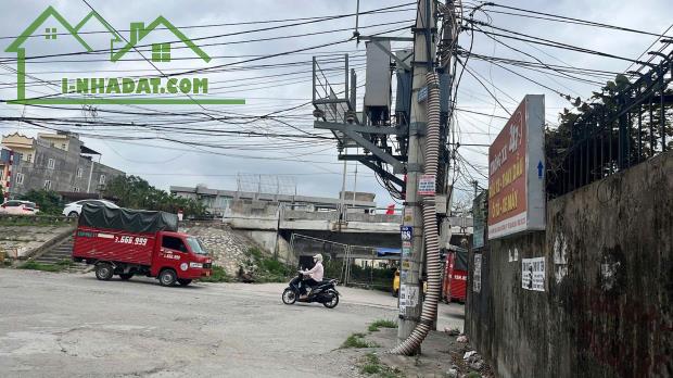 Cho thuê kho chứa đồ ngay chân cầu An Dương , An Đồng