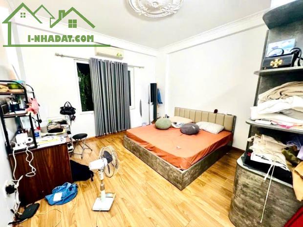 Bán nhà hẻm XH Phú Nhuận, giáp Phan Xích Long, 3 Tầng, 64m2, ngang 4.5m, chỉ 12.4 Tỷ - 4