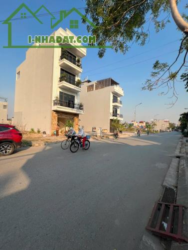 Bán 2 lô liền nhau khu phân lô Đống Chuối, Hùng Vương, Hồng Bàng, Hải Phòng. 220m2- 43tr/m - 4