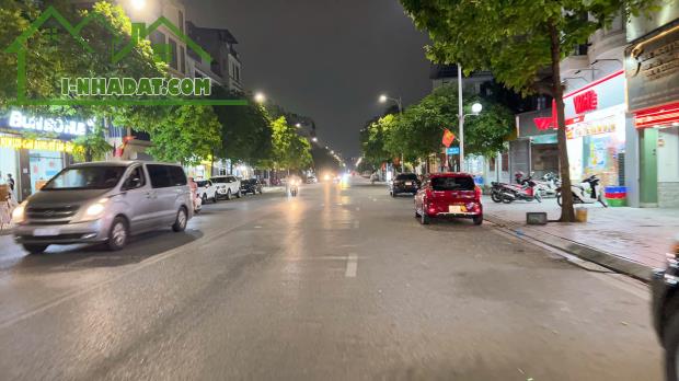GIÁ ĐẦU TƯ, BÁN ĐẤT TẶNG NHÀ CẤP 4 NGỌC THỤY 55M, MT 6.2M, NỞ HẬU, LÔ GÓC, Ô TÔ THÔNG, KD. - 2