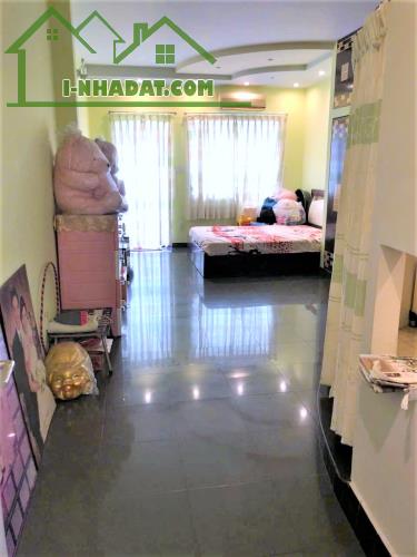 10 TỶ HƠN - NHÀ QUẬN 1 GẦN MT BÙI VIỆN - DT 5X13M 2 TẤM ĐÚC - 4PN VUÔNG VỨC - CHO THUÊ CAO - 1