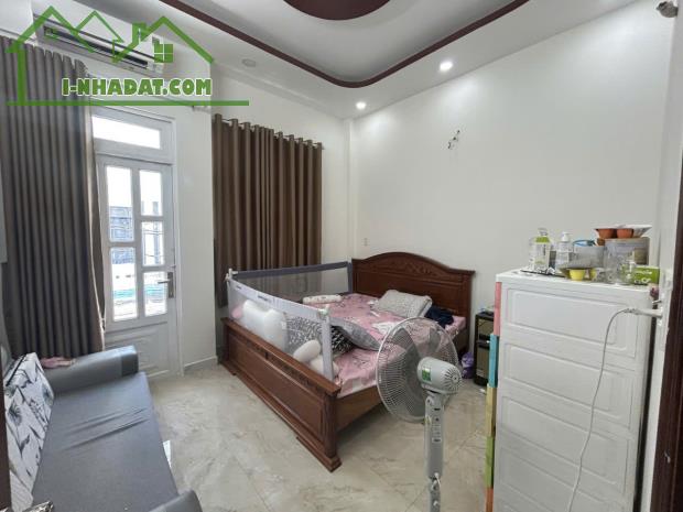Siêu Phẩm nhà ngay chợ Bình Thành hẻm 6m tương lai thông 56m2,4Tầng Nhỉnh 5tỷ - 2