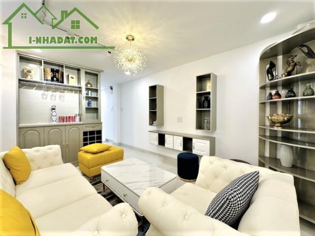 13 TỶ TL - NHÀ 5 TẦNG QUẬN NHẤT - HẺM XE 7C SÁT MẶT TIỀN ĐƯỜNG - THIẾT KẾ TÂN CỔ ĐIỂN - 1