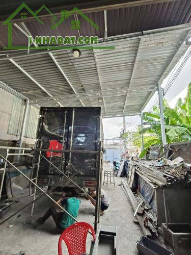Bom Tấn xưởng mặt tiên Cây Cám gần chợ liên khu 5-6 -320m2,2 Tầng 17 tỷ - 2