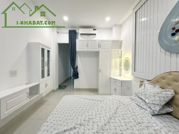 GẤP BÁN NHÀ 5 TẦNG, HẺM Ô TÔ GẦN MT - TRẦN KHẮC CHÂN - QUẬN 1 - NHỈNH 13 TỶ - 3