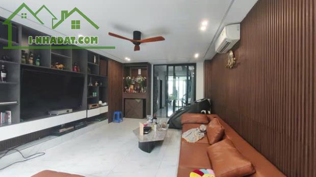 NHÀ MƯỚI ĐẸP Ô TÔ VÀO NHÀ Tư Đình 97/120 m2,X  6 tầng,mặt tiền  5.5m, 19 tỷ Long Biên. - 3
