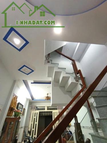 Bán Nhà Bình Tân, Ngay Chợ Da Sà, Khu Tên Lửa, 2 tầng đúc BTCT, 40m2, chỉ 3 tỉ nhỉnh - 2