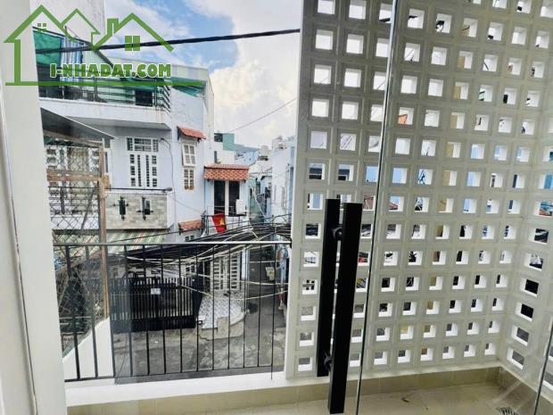 NHÀ MỚI 4 TẦNG - 36M - ĐƯỜNG 8M THÔNG - GẦN AEON - ĐHCT NHỈNH 5 ĐỒNG. - 2