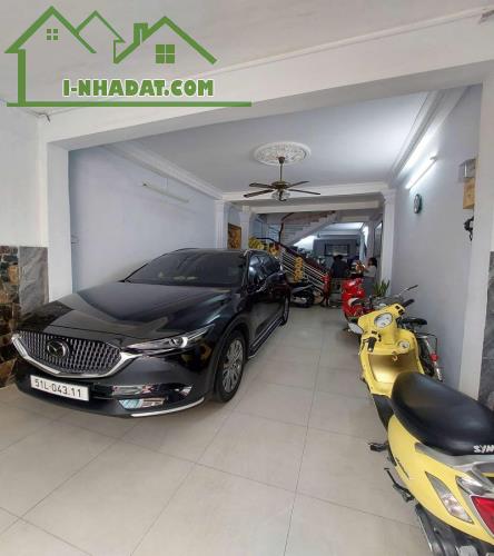 Bán nhà HXH Út Tịch, P4, Tân Bình, 81m2, 3 tầng, giá rẻ , sổ A4