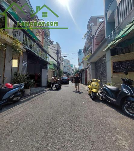 Bán nhà HXH Út Tịch, P4, Tân Bình, 81m2, 3 tầng, giá rẻ , sổ A4 - 4