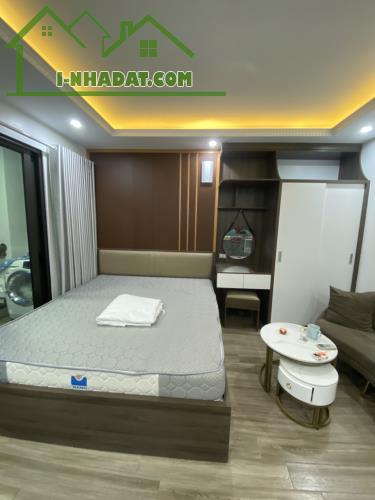 Cho thuê Căn Apartment tại ngõ 193 Trích Sài. Ban công rộng thoáng View hồ Tây. Chỉ 6.5tr - 3