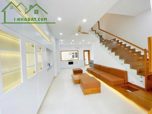NHà phố Riovista Dương Đình Hội DT 73m, 3 tầng