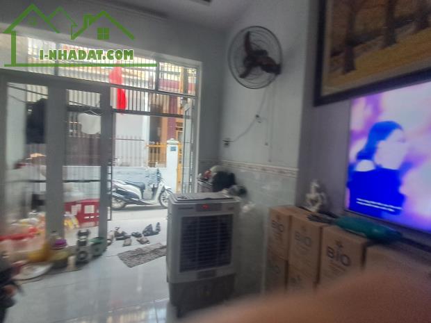 ♪Nhà Kiệt thẳng tắp sát Nguyễn Tất Thành, 2.5 tầng đúc rộng thoáng, 2.85 tỷ - 1