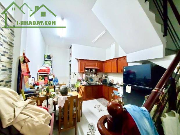 Vip Lê Văn Sỹ Phú Nhuận, giáp Q3, 4 Tầng,hẻm thông,nở hậu 4.1m,44m2,Ở/cho thuê, 7.05 tỷ - 2