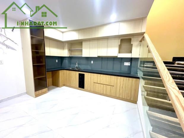 C174 🏢 NHÀ MẶT TIỀN KINH DOANH – P. PHÚ THUẬN, QUẬN 7 – VIEW SÔNG SÀI GÒN - 3