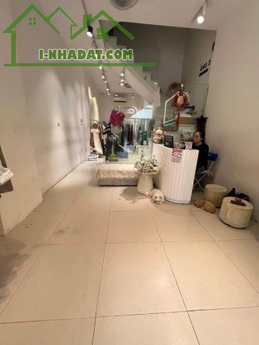 MẶT PHỐ Ô CHỢ DỪA-ĐỐNG ĐA-48M2 x 6T-MT 5.2M-26.5 TỶ-ĐƯỜNG Ô TÔ TRÁNH-KD SẦM UẤT - 1