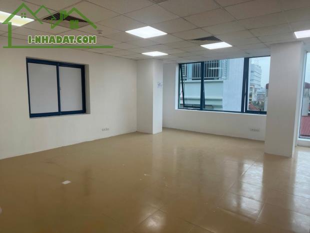 40 và 43m2 văn phòng cho thuê tại số 18 ngõ 11 thái hà. lh chủ nhà - 1