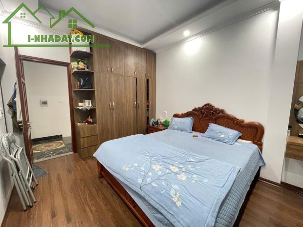Phố Hoàng Đạo Thành nhà đẹp như mơ oto đỗ cửa nhỉnh 11tỷ - 3