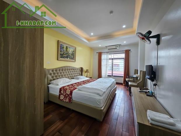 Bán khách sạn Đàm Quang Trung Long biên 121m 7t mt 7m giá 28 tỷ doanh thu 1 tỷ/năm - 4
