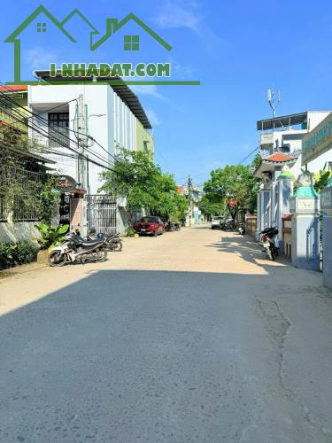 Bán đất 123,5m2 Kiệt ôtô 245 Phạm Văn Đồng thông đường Đình Ngang, P. Phú Thượng, TP Huế - 1
