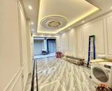 NHÀ ĐẸP MỚI TOANH - PHỐ Ái MỘ- LÔ GÓC - Ô TÔ VAÒ NHÀ, THANG MÁY CHẠY ÊM RU