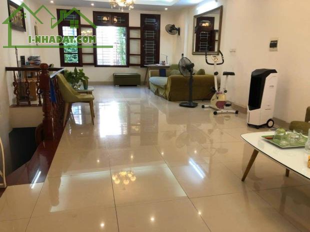 Bán nhà Phân Lô Ô tô tránh dừng đỗ- Phố Hoàng Văn Thái 52m2/ 5Tầng/MT 5.3m 19 Tỷ - 3