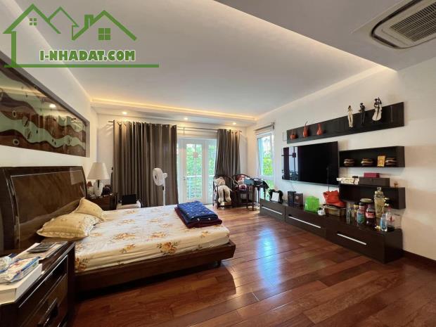 Cho thuê biệt thự Vườn Đào, đường Lạc Long Quân thông Võ Chí Công 200m2x5T full đẹp - 3