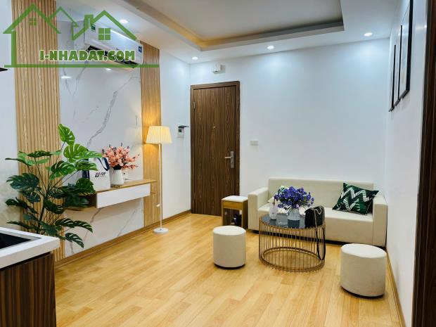 MÌNH CHÍNH CHỦ CHO THUÊ CĂN HỘ 2N1VS TẠI NGÕ 189 ĐƯỜNG HOÀNG HOA THÁM, P. LIỄU GIAI, Q.