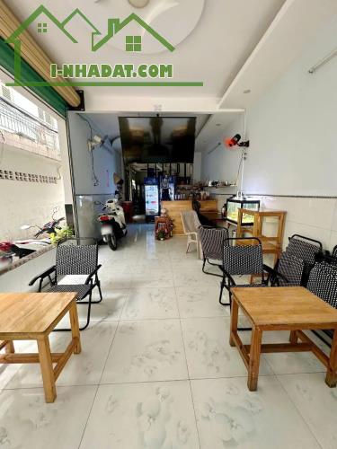 Nhà hẻm 6m xe hơi trước nhà Dạ Nam P2Q8 - 1