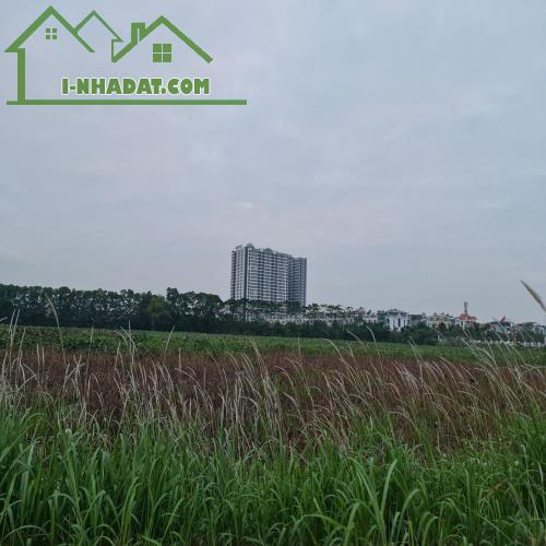 35m2 trục đường 22m kinh doanh tại Trâu Quỳ, Gia Lâm. Lh 0989894845 - 2