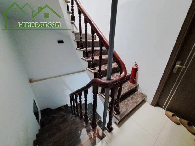 Bán nhà Hồ Tùng Mậu Cầu Giấy Sổ 53m 4 tầng giá nhỉnh 10,39 tỷ - 2
