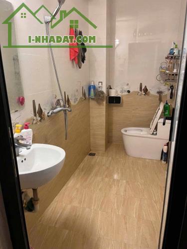 Bán nhà Cầu Giấy Cầu Giấy Sổ 40m 5 tầng giá nhỉnh 8,6 tỷ - 5