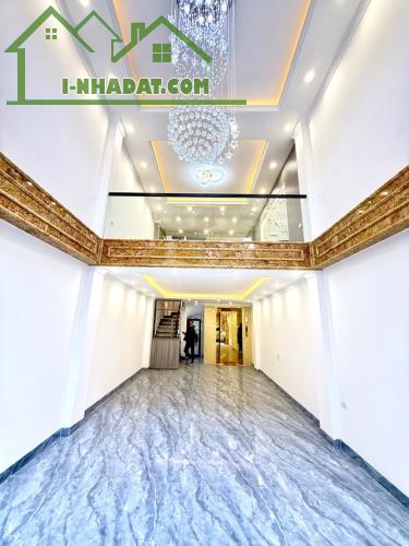 BÁN NHÀ MỚI PHÂN LÔ TAM TRINH - 8T THANG MÁY X 52M2 - GARA Ô TÔ - NGÕ THÔNG 5M - NỞ HẬU - 1