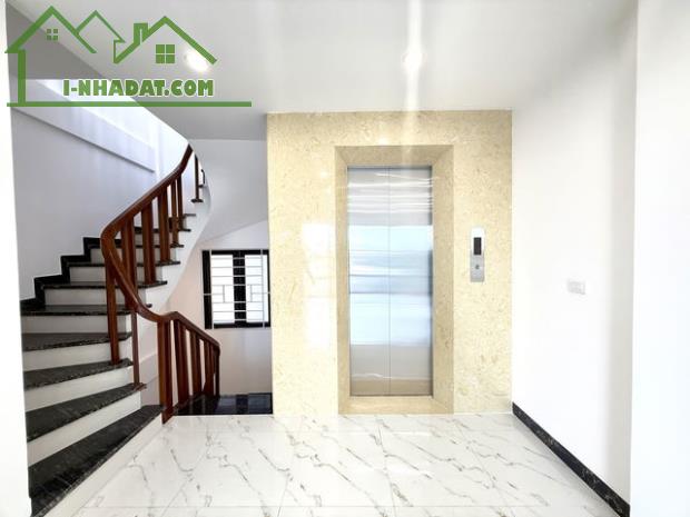BÁN NHÀ MỚI PHÂN LÔ TAM TRINH - 8T THANG MÁY X 52M2 - GARA Ô TÔ - NGÕ THÔNG 5M - NỞ HẬU - 2