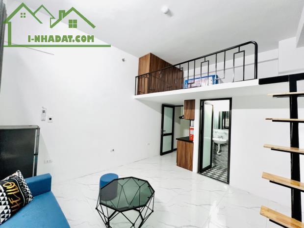 TÒA CHDV LƯƠNG THẾ VINH 180M2 7 TẦNG 40PKK DOANH THU 2 TỶ/NĂM GIÁ 25 TỶ
