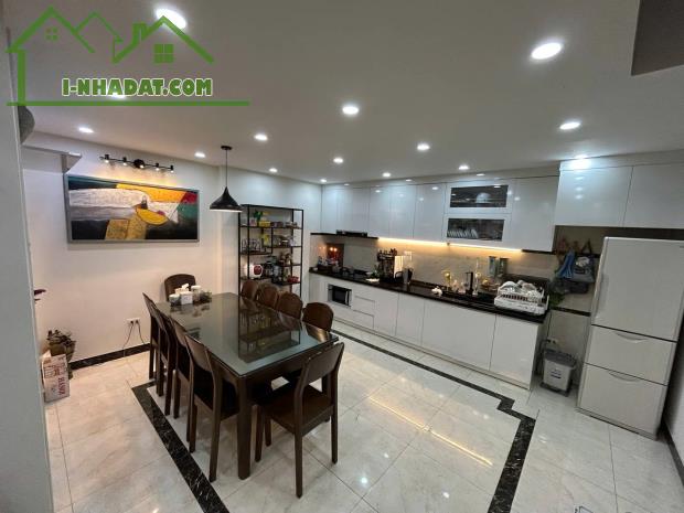BÁN NHÀ GẦN ĐƯỜNG HÙNG VƯƠNG FULL NỘI THẤT 11.95 TỶ - 1