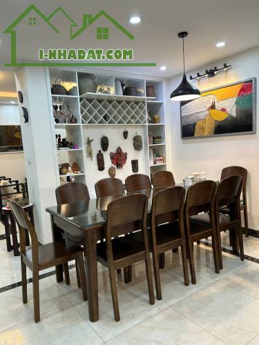 BÁN NHÀ GẦN ĐƯỜNG HÙNG VƯƠNG FULL NỘI THẤT 11.95 TỶ - 2