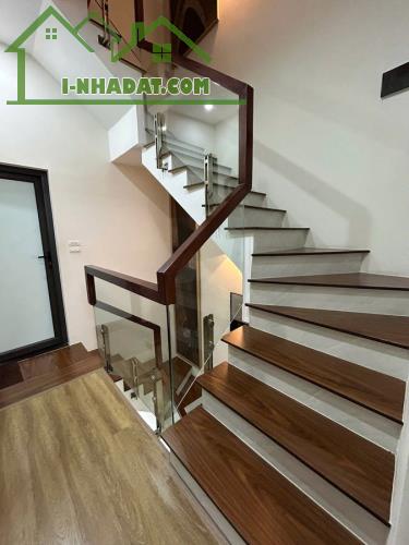 BÁN NHÀ GẦN ĐƯỜNG HÙNG VƯƠNG FULL NỘI THẤT 11.95 TỶ - 4