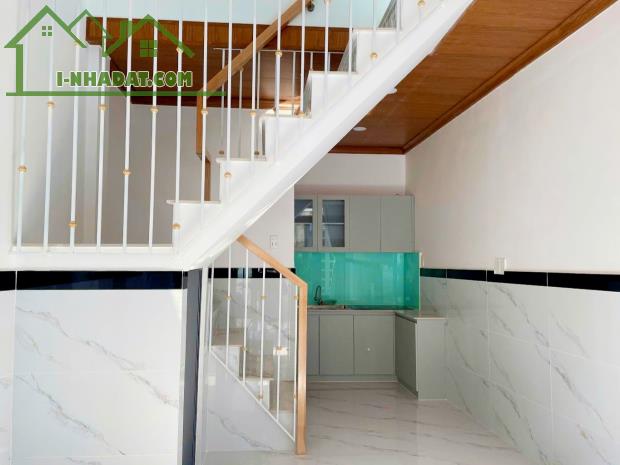 - CHỈ NHỈNH 2 TỶ CÓ NHÀ NHỎ NHỎ XINH 23M2  NGAY PHẠM VĂN ĐỒNG HIỆP BÌNH CHÁNH THỦ ĐỨC