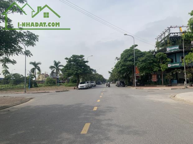 Cần tìm chủ nhân mới cho lô đất biệt thự 31ha Trâu Quỳ, 136m2 mặt tiền 7m đường 15m - 1